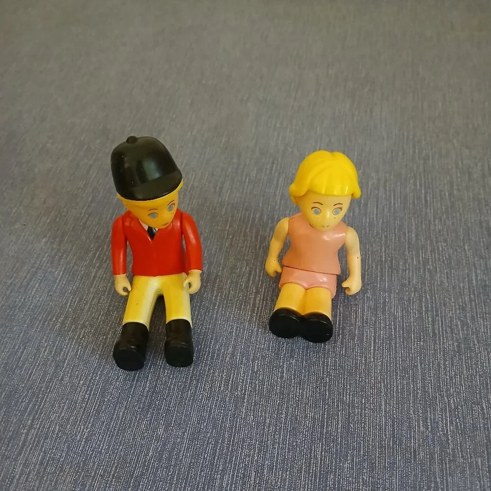 Little Tikes Figure dollhouse x 2 Used